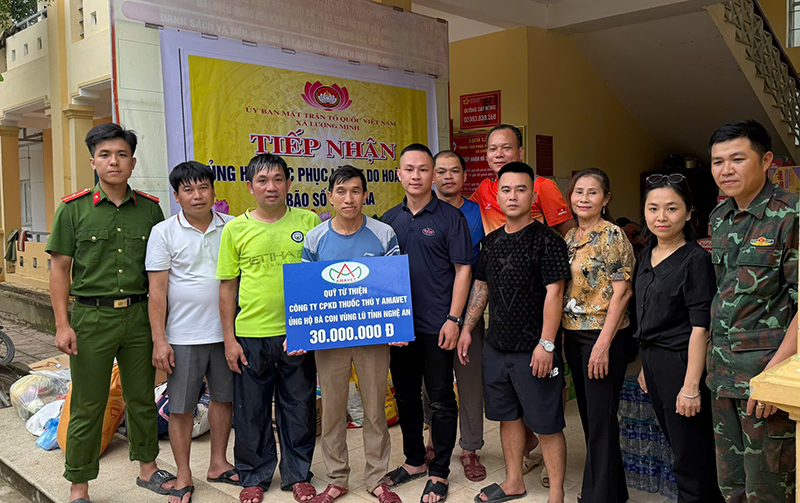 Hoạt động vì cộng đồng