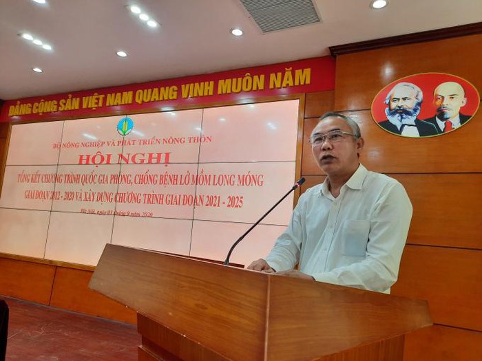 Phấn đấu có 1.000 cơ sở chăn nuôi an toàn với bệnh Lở mồm long móng