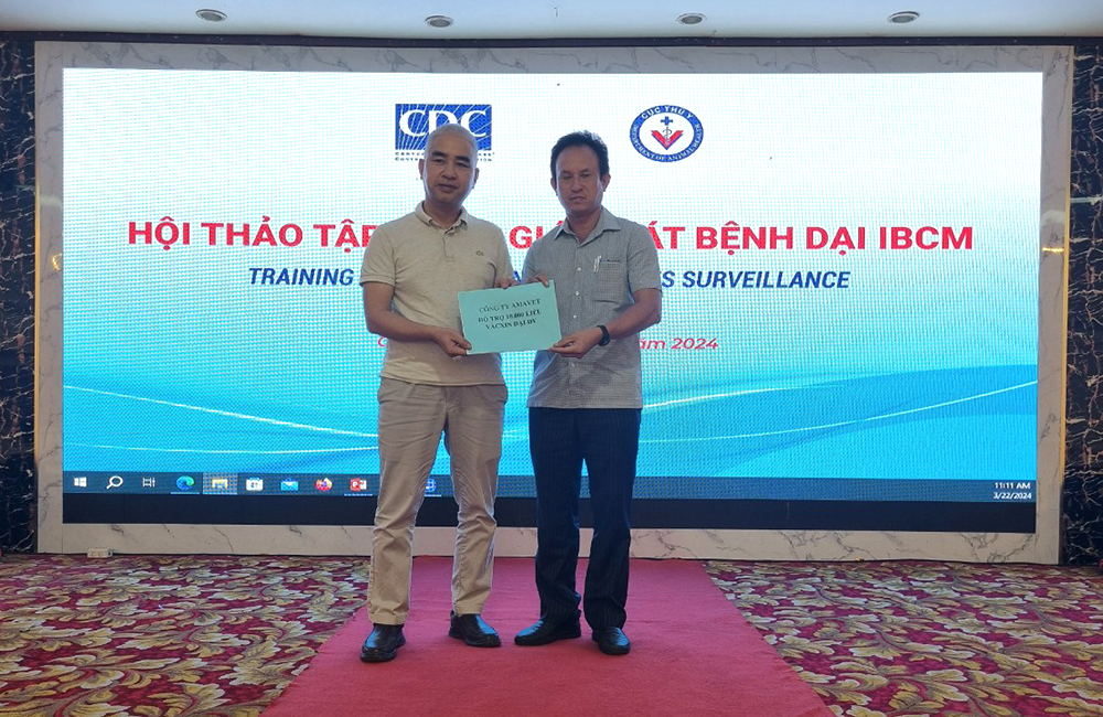 Amavet hỗ trợ Gia Lai 10.000 liều vacxin phòng bệnh dại