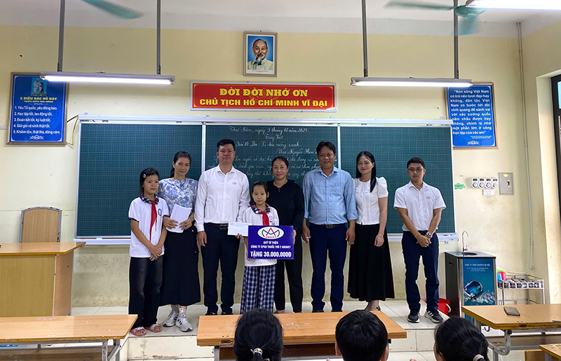Quỹ từ thiện Amavet hỗ trợ viện phí cho em nhỏ mắc bệnh tan máu bẩm sinh